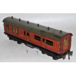 Bing for Bassett-Lowke 1921 series bogie coach Midland 2783 Br/3rd, crazing to paint on sides, paint