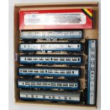 A boxed Hornby R084 BR blue class 29 Bo-Bo diesel locomotive (G-BG) and 7 BR blue/grey coaches (F-