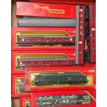 Mixed collection of Triang Hornby including R751 BR green type 3 Co-Co diesel (G-BF), R357 BR