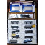 Tray containing a complete engineers train comprising Mainline GWR class 43xx no. 5328 BR black (G-