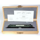 A wooden Bachmann presentation box containing a limited edition (0925/2000) BR green class 46 diesel