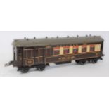 1932-5 Hornby No. 2 special Pullman coach Arcadia, grey roof, brown luggage doors, a few chips to