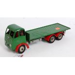 A Shackleton Models Foden FG ten wheel flatbed lorry comprising of green and red body with green