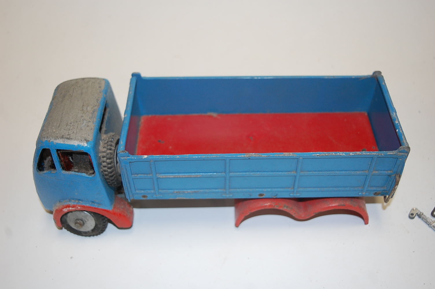 A quantity of various Shackleton Models, spare parts to make a Foden FG6 tipper truck, some - Image 5 of 5