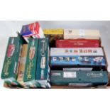 11 various boxed Corgi modern release and vintage boxed diecast to include public transport related,