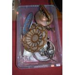 A collection of various metalware, to include a Victorian copper kettle, Indian pierced copper dish,
