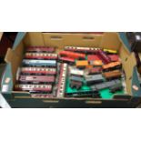A box of assorted loose 00 gauge carriages and rolling stock etc.