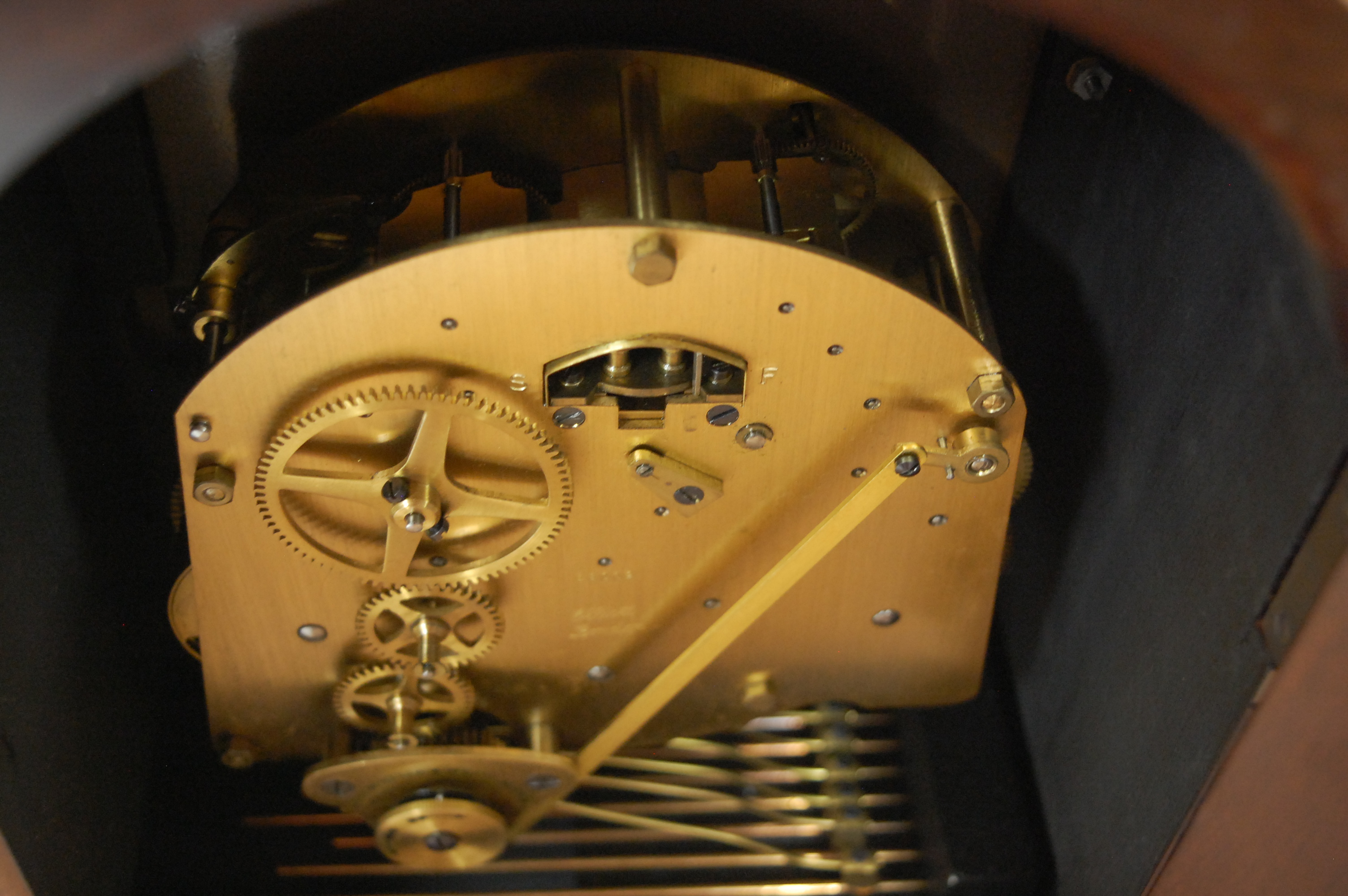 A modern mahogany cased bracket clock having an arched brass dial with silvered chapter ring, - Image 3 of 3