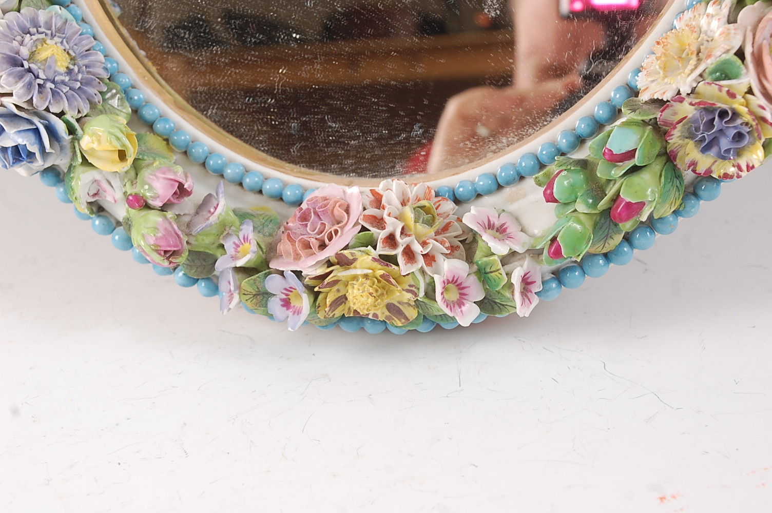 A 19th century Meissen porcelain easel dressing table mirror, the circular plate with ribbon - Image 5 of 6