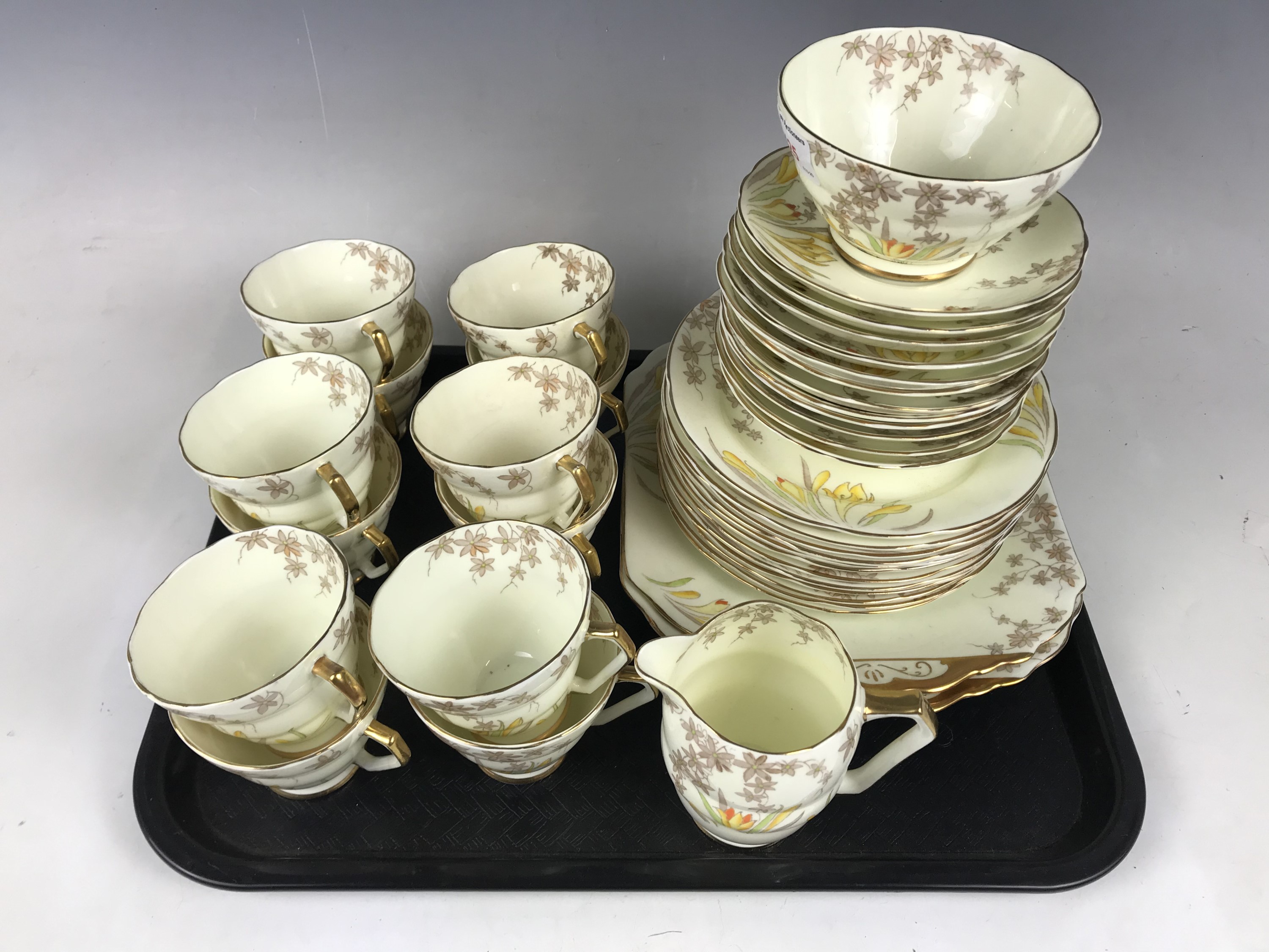 A quantity of Radfords Fenton tea ware