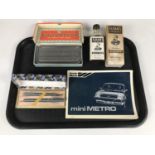 Sundry collectors items including Rolls Razor together with a cased pen set etc