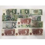 A quantity of GB QEII banknotes