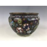 A Chinese cloisonne enamelled cachepot, 14 cm high