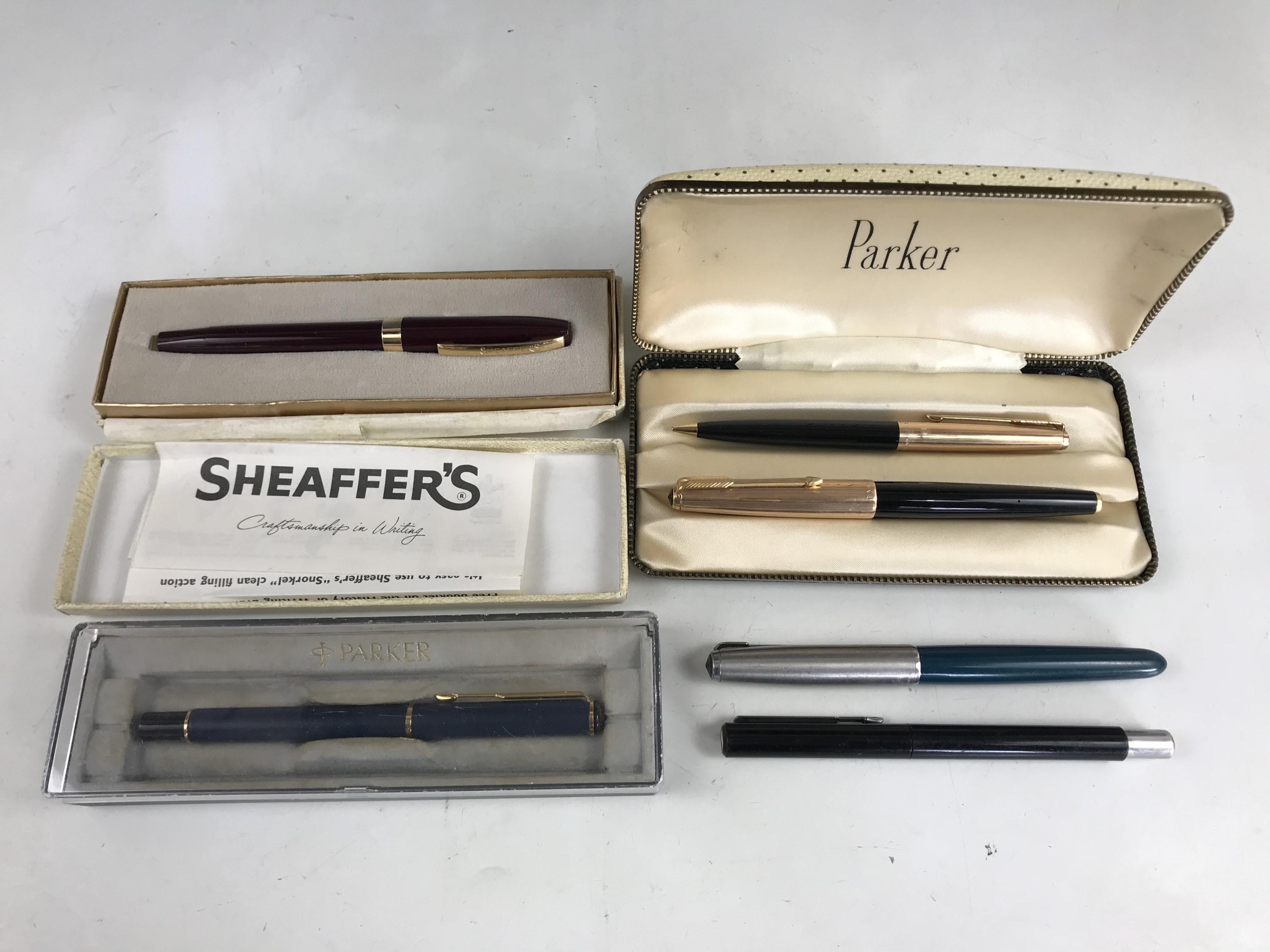 Sundry Parker and Shaefer fountain and other pens etc