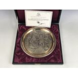 A Birmingham Mint limited edition 1974 Christmas silver plate, 19/1000, cased, with certificate
