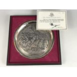 A Birmingham Mint limited edition 1975 Christmas silver plate, 366/1000, cased, with certificate