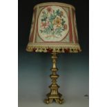 A vintage Baroque style gilt ceramic table lamp, 52 cm to socket