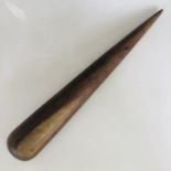 An antique marine / nautical hardwood fid, 43 cm
