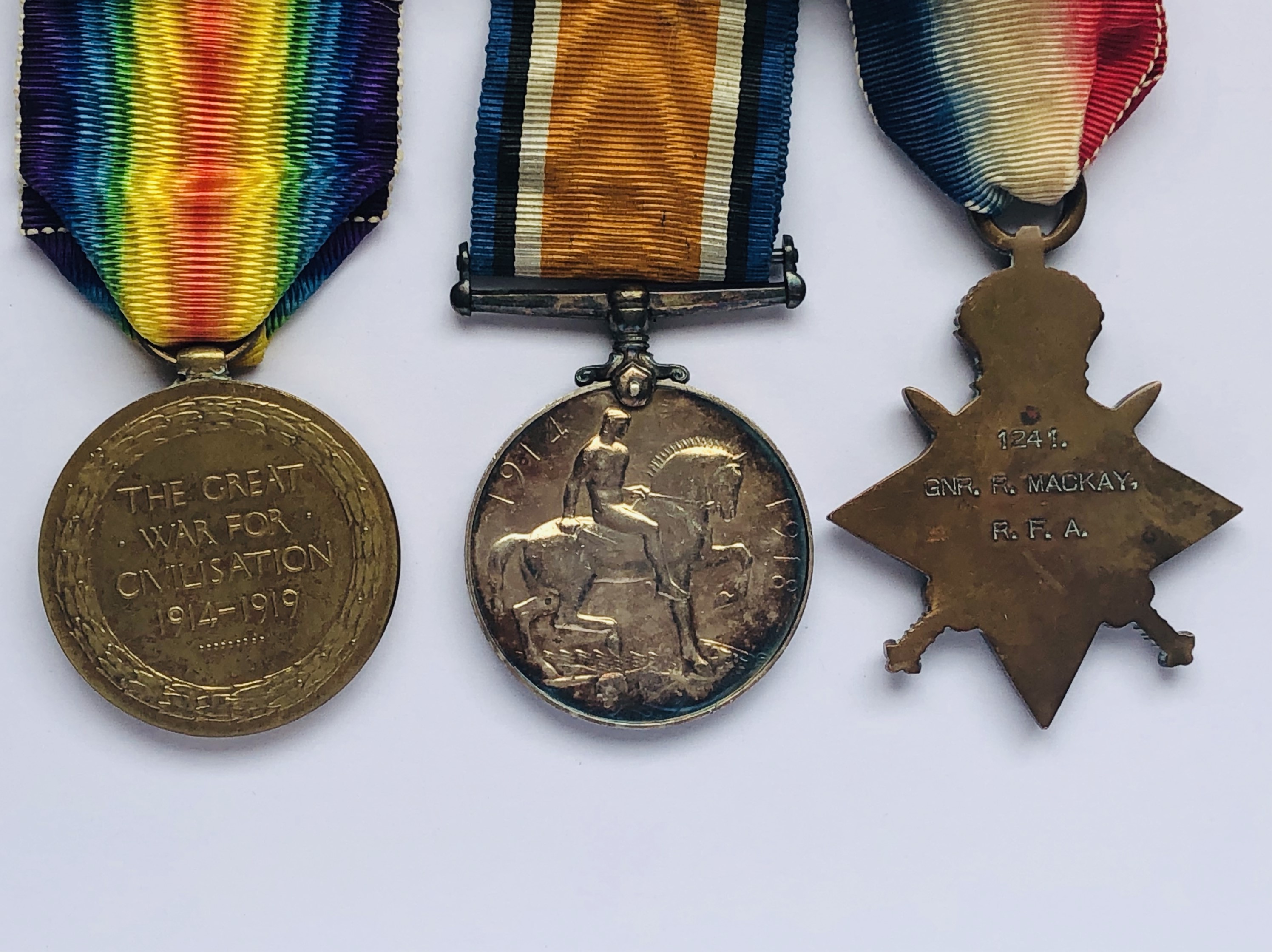 A 1914-15 Star, British War and Victory Medals to 1241 Gnr R Mackay, RFA - Image 2 of 3