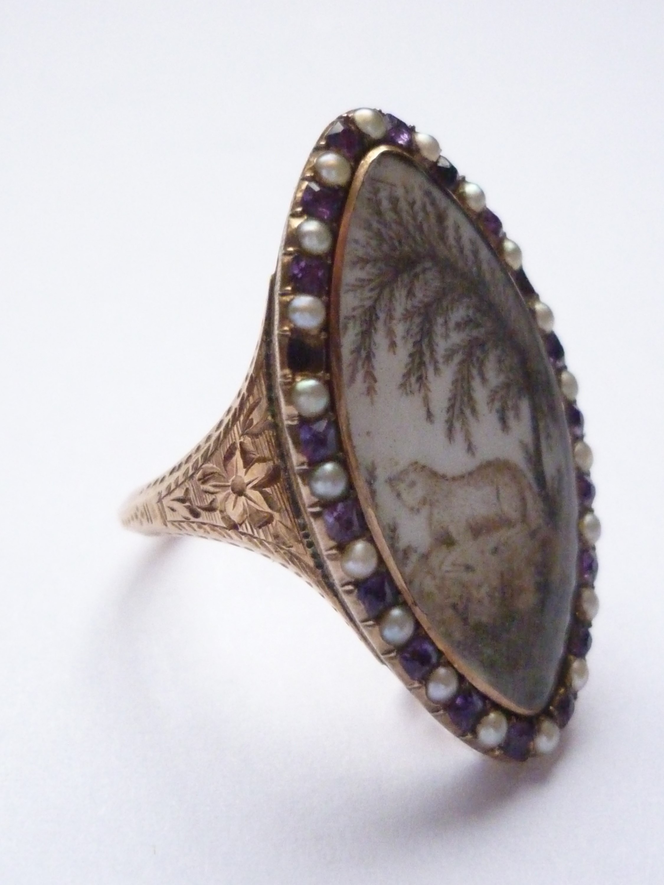 A Georgian yellow-metal memento mori / mourning ring, the navette shaped face inset with a penwork - Image 2 of 2