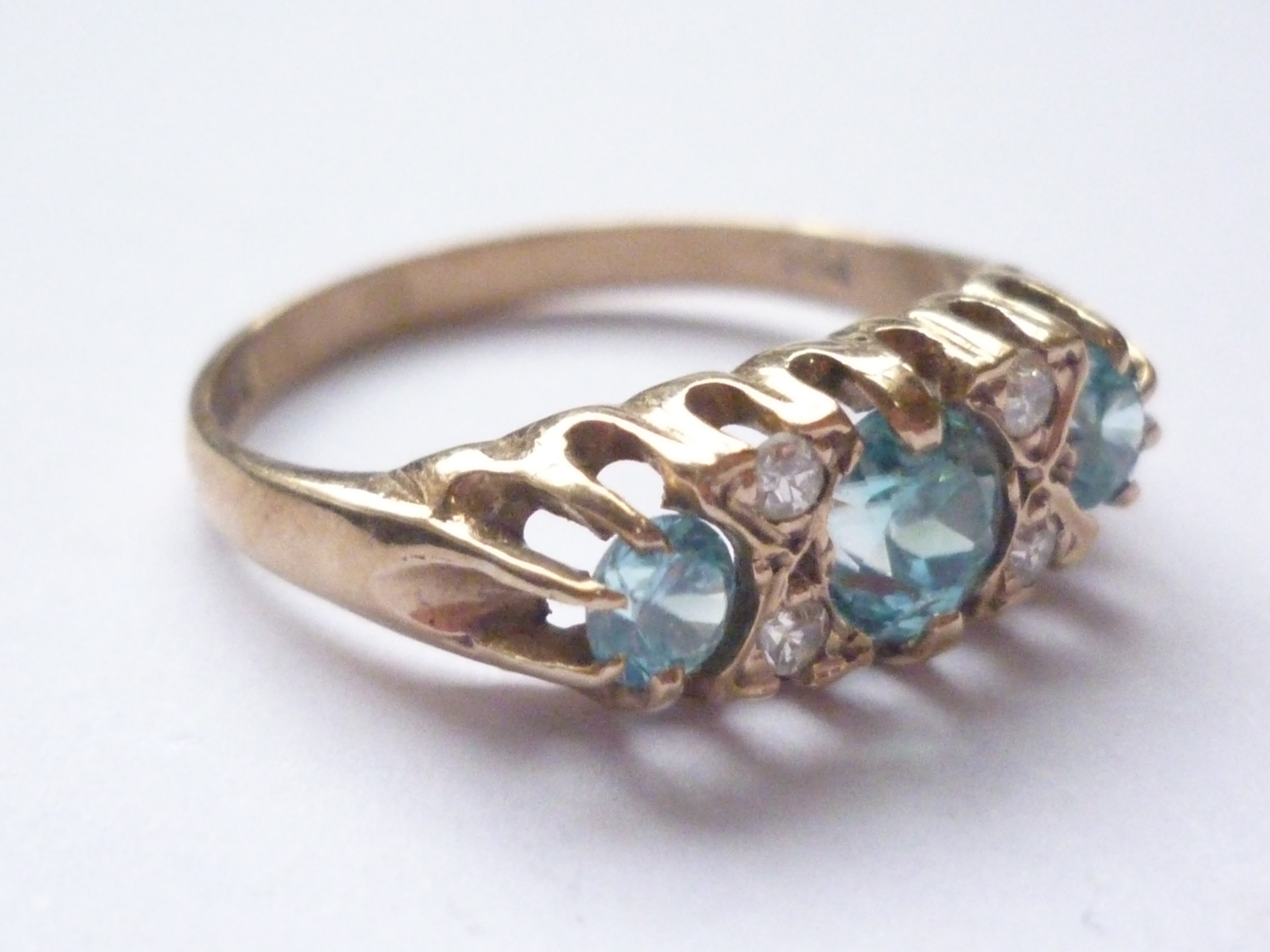 A blue zircon and diamond dress ring - Image 2 of 2