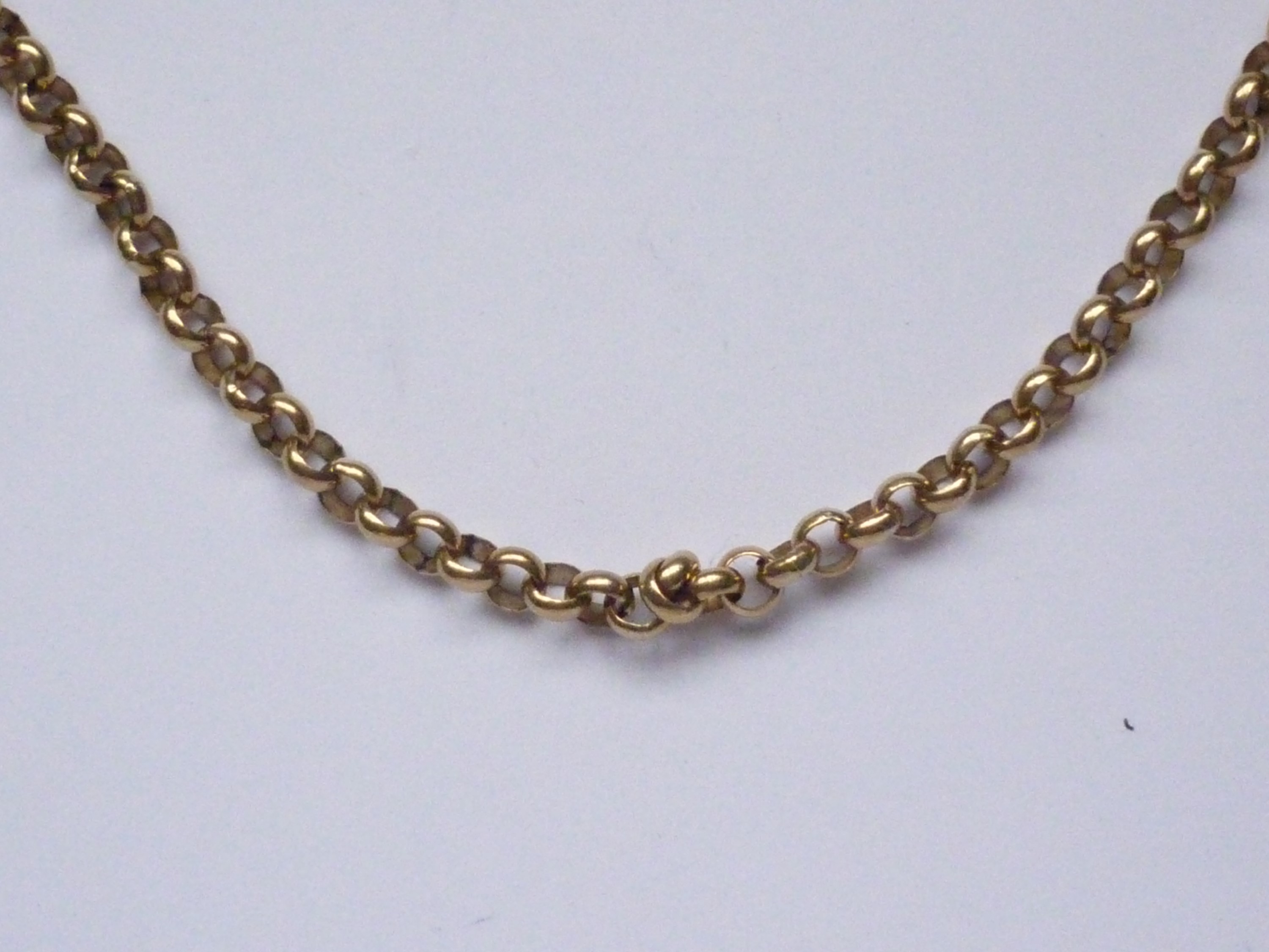 A yellow-metal fancy belcher-link neck chain, with swivel, tests as gold, 19.7g