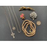 Silver and costume jewellery, including a white-metal (tests as silver) St Christopher, and a silver