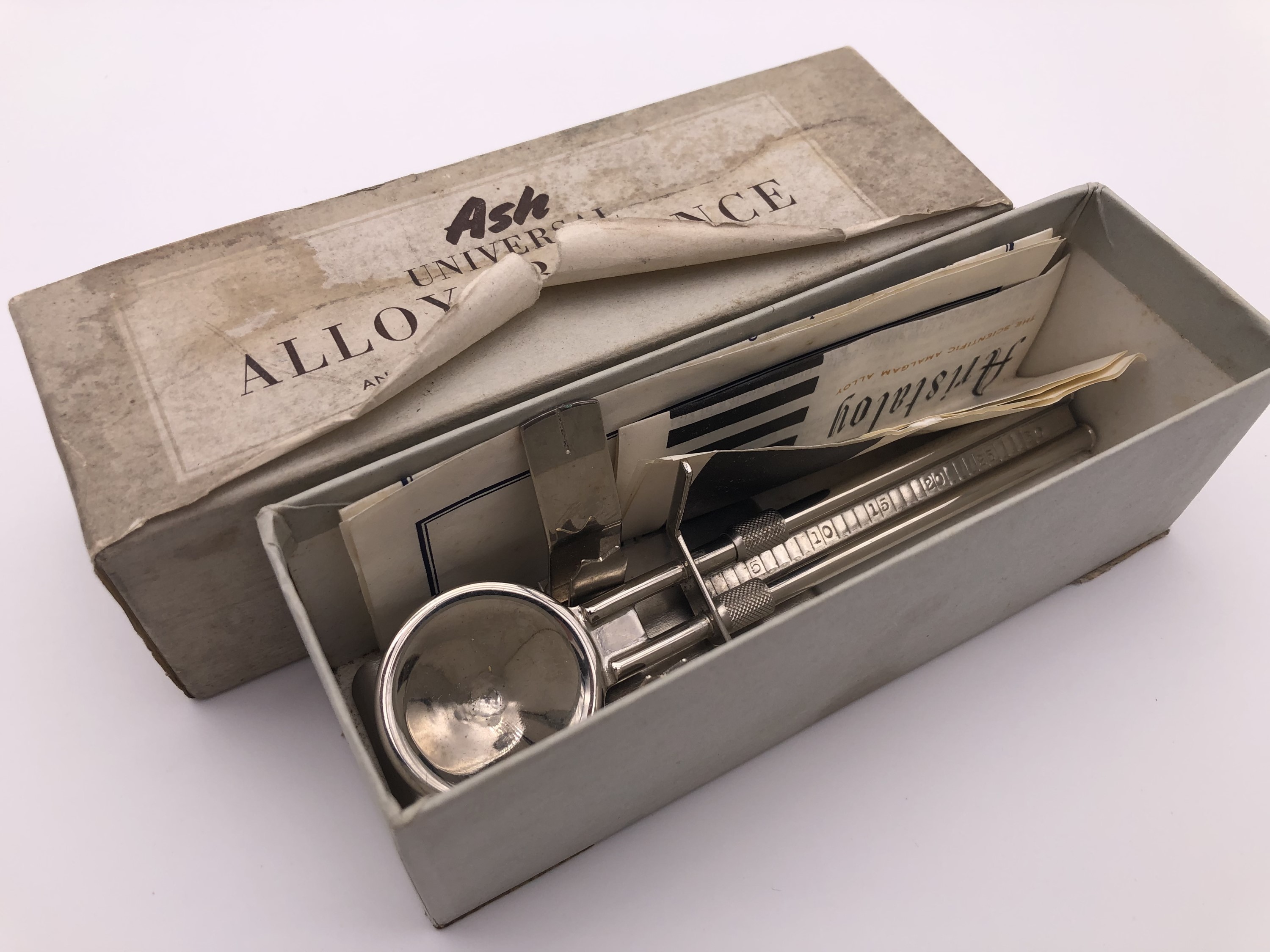 An Ash Universal alloy medical / dental balance, boxed