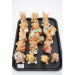 Sixteen Pendelfin rabbit figurines