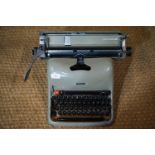 An Olivetti Lexikon typewriter