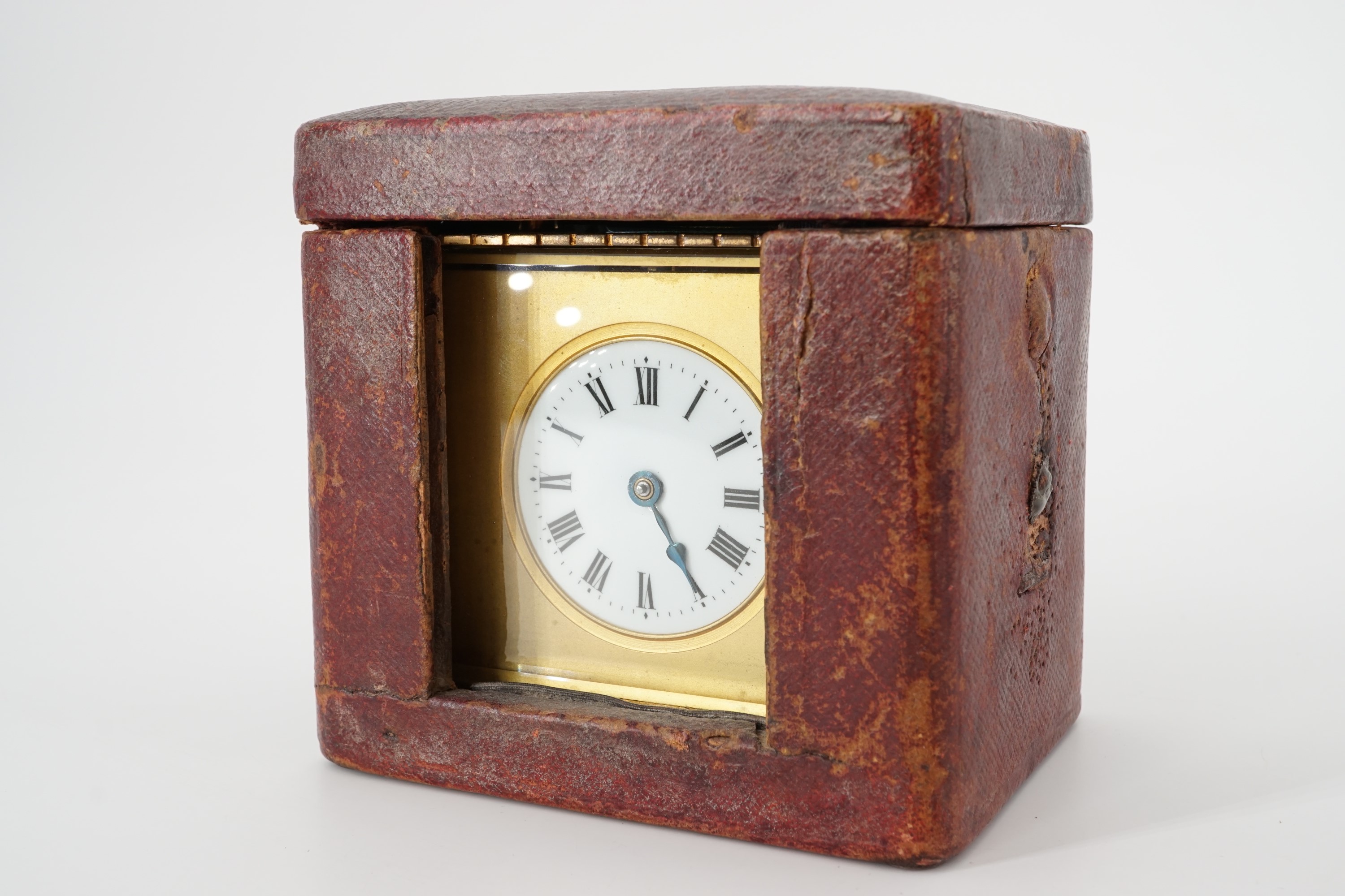 A late 19th Century French carriage clock of squat proportions, in transit case, 9 cm high excluding - Image 3 of 3