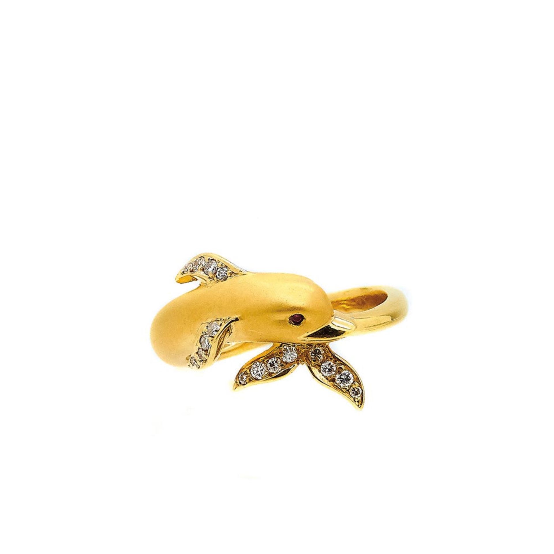 Sortija diseño delfín de la firma Carrera y Carrera en oro mate y brillo con diamantes talla