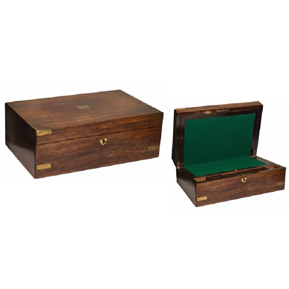 Caja-escritorio inglesa en madera de chicaranda, fles. del s.XIX. Tapa abatible con interior