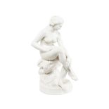Venus. Figura en porcelana francesa de Villenauxe según modelo de Jean Jacques Pradier, primer