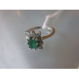 18ct White gold emerald and diamond set rectangular cluster ring
