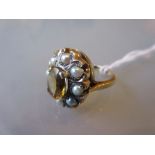 9ct Gold ring set oval citrine and split pearls