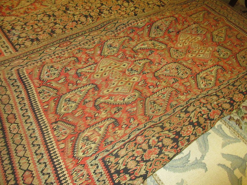 Senneh Kelim rug with medallion and all-over stylised floral design and borders, - Image 8 of 11