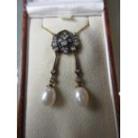Gold and silver necklace set pearls and diamonds
