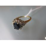 18ct Yellow gold sapphire and diamond set cluster ring