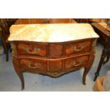 Early 20th Century French floral marquetry inlaid Kingwood commode, the Sienna marble top above