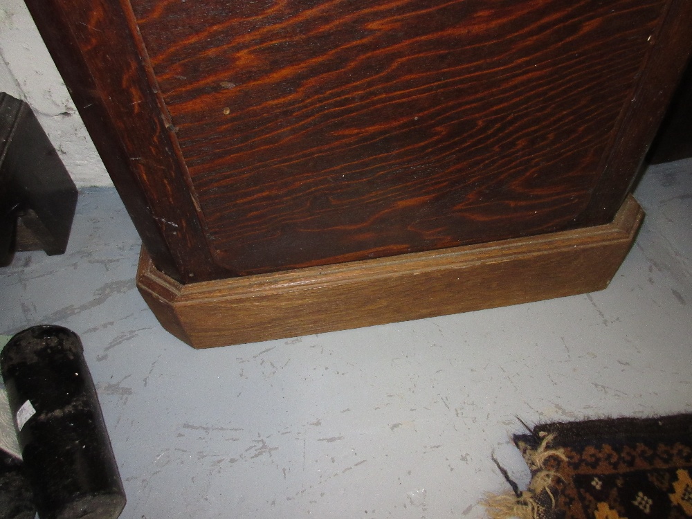 Unusual George III oak and mahogany crossbanded longcase clock, the swan neck pediment above an oval - Image 9 of 13