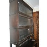 Early 20th Century oak Globe Wernicke type three section glazed bookcase