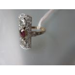 Good quality Edwardian 18ct yellow gold and platinum ring of oval shape, set ruby and old cut