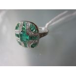 Art Deco style platinum ring set emerald and diamond