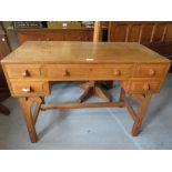 Arts and Crafts oak dressing table with matching swing frame mirror together with a matching five