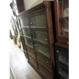 Early 20th Century oak Globe Wernicke type glazed sectional bookcase by Gunn