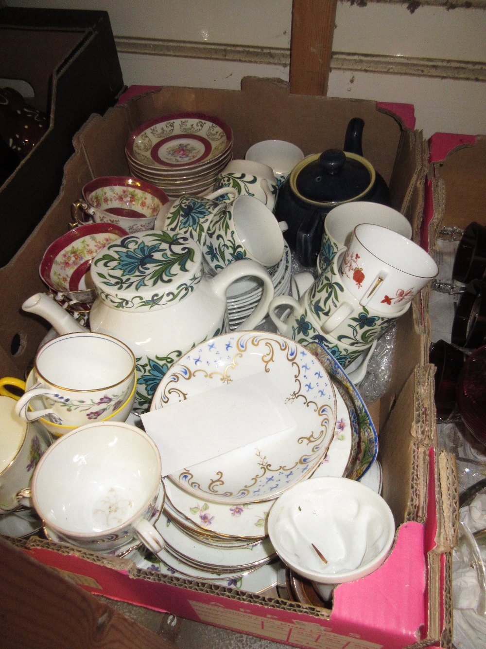 Midwinter pottery teaset, a Royal Albert part teaset and a quantity of various other tea ware
