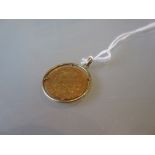 1899 French ten Frank gold coin, mounted as a pendant, together with a Netherlands 1945 / 75