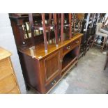 Edwardian mahogany line inlaid and crossbanded sideboard, having galleried mirrored back with turned