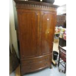 Early 20th Century mahogany bedroom suite comprising: two door bow fronted wardrobe, matching four